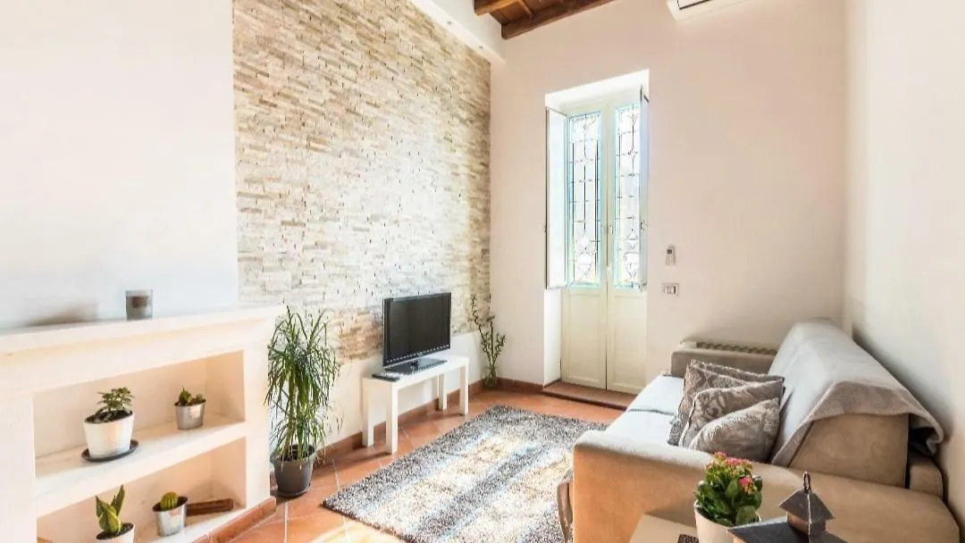 Holidays In Trastevere Apartment Rome