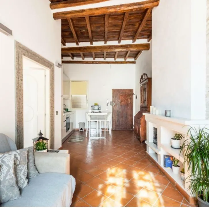 Holidays In Trastevere Apartment Rome
